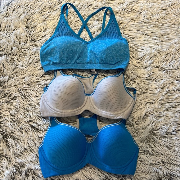 Triumph Other - Triumph Triaction Racerback Sports Bra and Triaction Seamfree Sports Top 10C